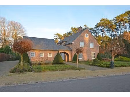 tijdloze residentiële villa in doodlopende straat