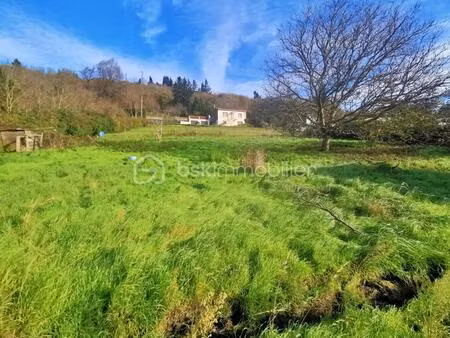 à vendre - terrain de 1233 m² avec garage existant à labastide-rouairoux