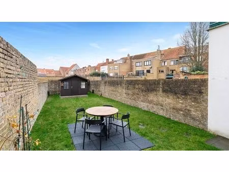 tof appartement (zonder syndicuskosten) te heist-aan-zee