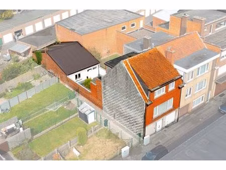 zeer ruime bel etage woning met garage en loods (100 m²)