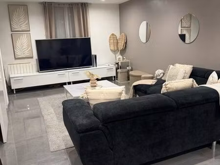 maison à 5 min du stade de france