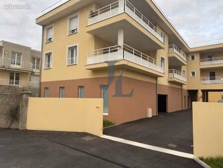 appartement 4 pièces 84 m²