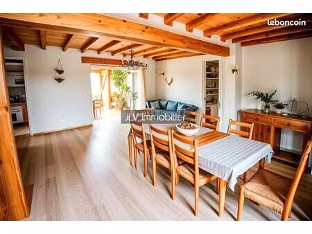 maison de ville 6 pièces 102 m²