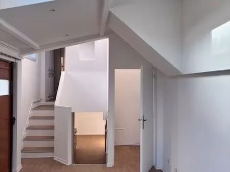 maison de charme avec espace extérieur – quartier mairie