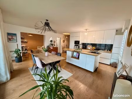 spacieux t3/4 de 88 m² - quartier europe  à deux pas de la galerie géant