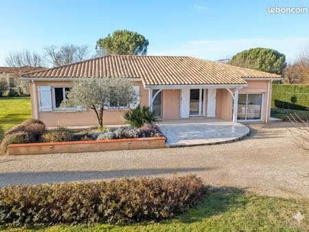 maison plain-pied 110 m² sur terrain 2 000 m² – nègrepelisse