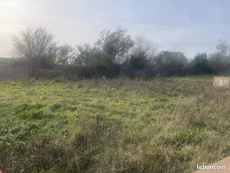 terrain 492 m² frehel