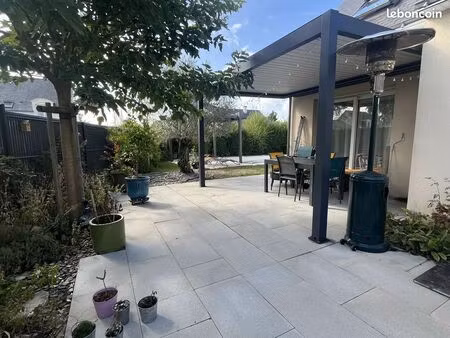 maison 6 pièces 127 m²