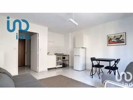 location appartement 1 pièce 26 m² à marseille 6 (13006)