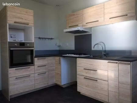 appartement 3 pièces 77 m²