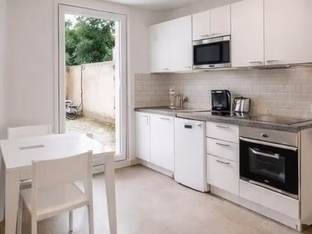 2 pièces 34m² montmartre