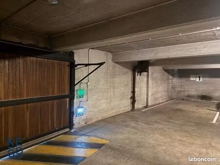 parking 12 m² strasbourg