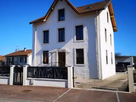 maison familiale avec jardin