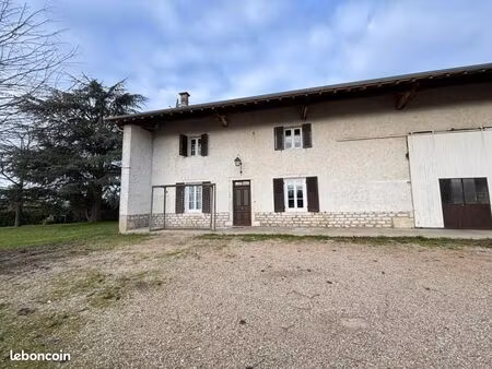 maison 150 m² bage la ville