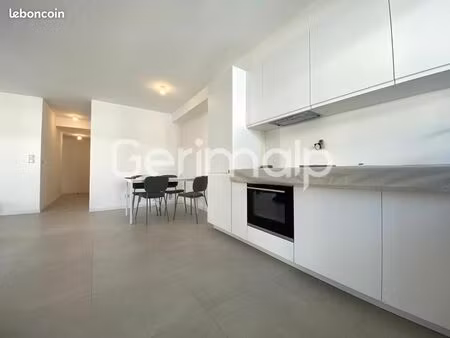 appartement 3 pièces 69 m²