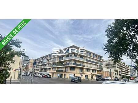 location local commercial 215m² marseille 8ème