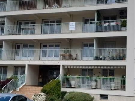 location t2 auxerre 57 m2