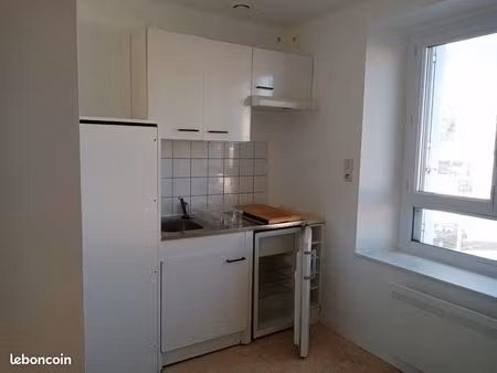 2 pieces en centre ville