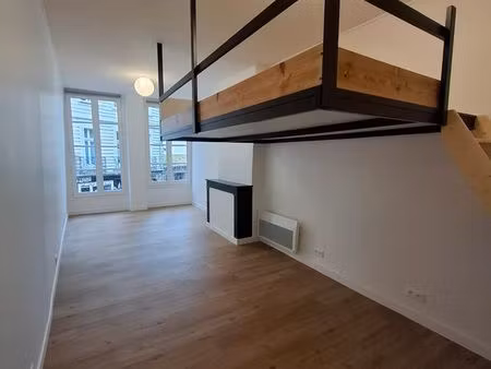 hyper centre - t1 bis entièrement rénové et isolé - 32m² + cave + grenier