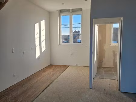 t2  de 58 m²  neuf  jamais occupé avec parking