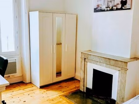 beau t1 meublé très bon état 25m² très proche facs et tram disponible février 2026