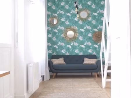 a louer maisonnette de standing  rénovée et équipée en totalité