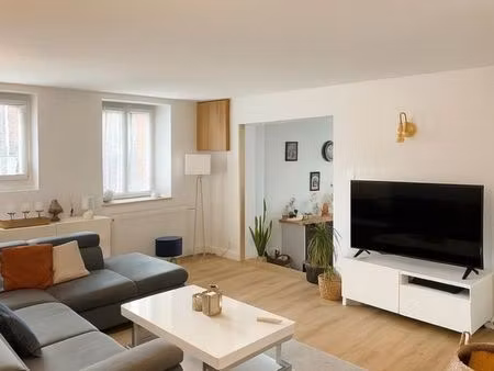 location maison de village t5