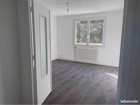appartement lumineux de 75 m² rénové – 3 chambres