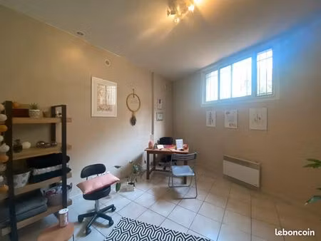 garage/box 19 m² saint amans soult