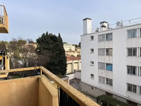 location appartement 3 pièces 67 m² à les pennes-mirabeau (13170)