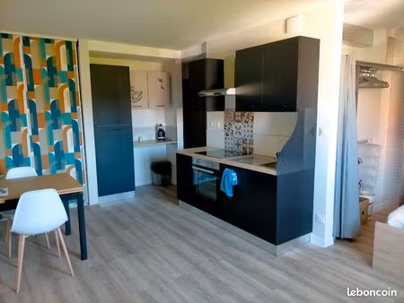 studio f1 meublé roanne riorges refait à neuf