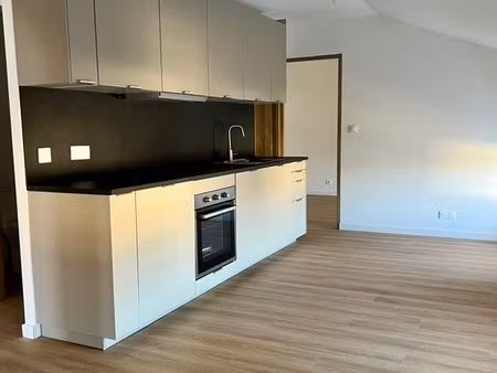 à louer – superbe t3 entièrement rénové avec jardin en hyper centre de boulay