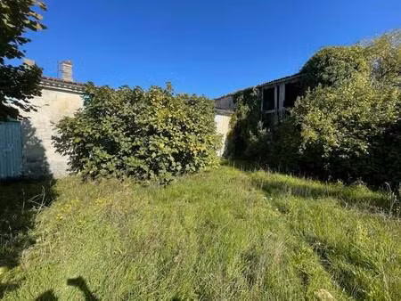 vente maison 4 pièces 90 m² nieul-lès-saintes (17810)