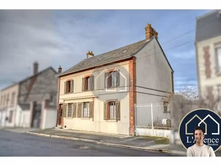 maison de charme 210 m² - fort potentiel pour maison de famille ou investissement - terrai