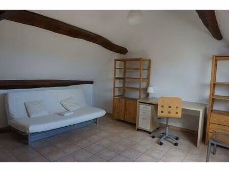 location appartement 1 pièce 25m² sens 89100