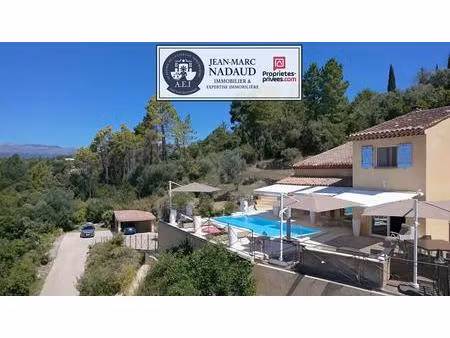 villa montauroux 5 pièce(s) 140 m2  terrain dominant 3080m2  piscine  domotique intégrale