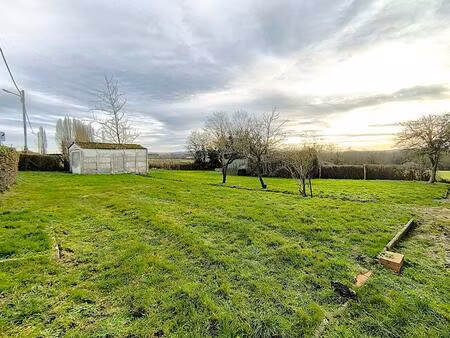 terrain ferrieres en bray 588 m2