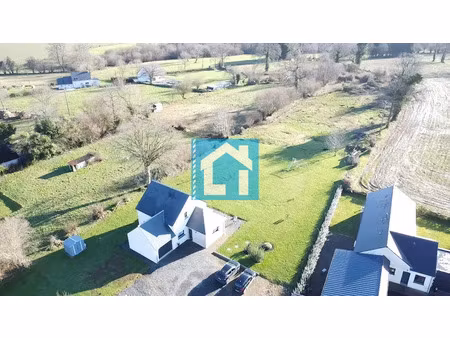 vente maison 5 pièces 103 m² à champcervon (50320)  259 000 €