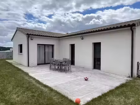 vente maison 5 pièces 94.8 m² à sciecq (79000)  246 000 €