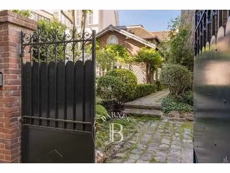 maison à vendre 6 pièces 244 m2 paris 9