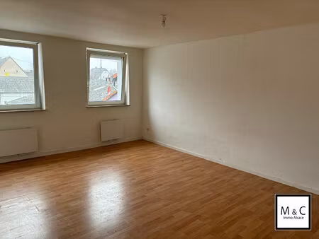 location appartement 1 pièce 33m²