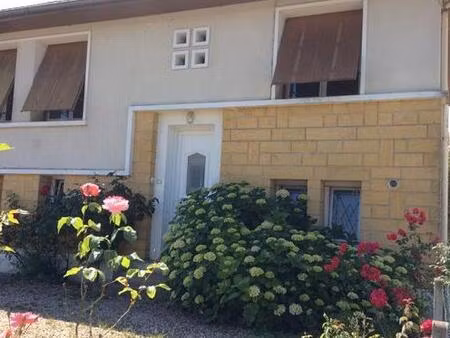 location maison 5 pièces 110 m² à lalinde (24150)