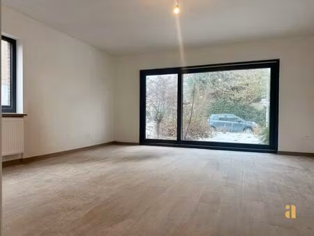 appartement te huur in sint-amandsberg