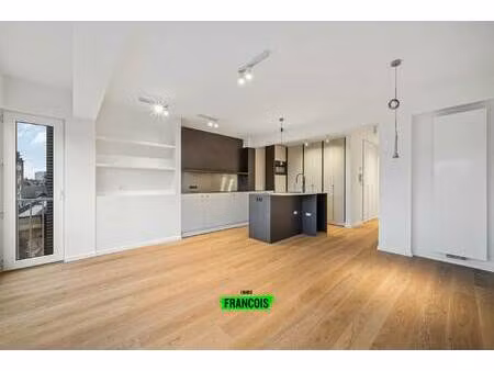 appartement te koop in oostende met 2 slaapkamers