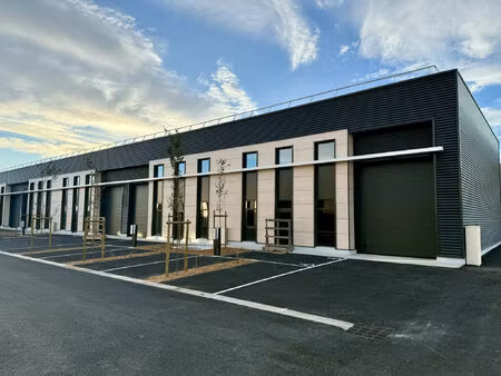 vente local industriel 278 m² gallargues-le-montueux (30660)