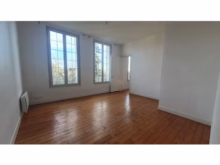 location appartement 3 pièces 65m² chamarande 91730