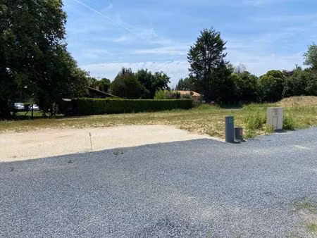 vente terrain 475 m² saint-yzan-de-soudiac (33920)