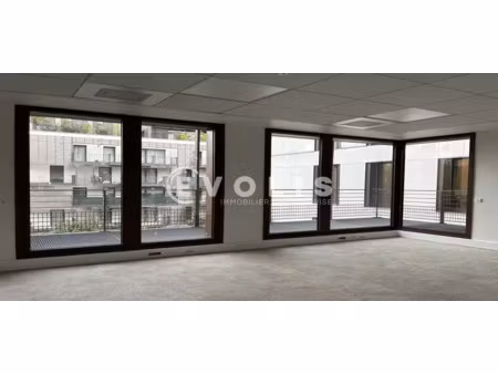 bureaux a louer - proximité immédiate du rer a « montévrain - val d'europe »