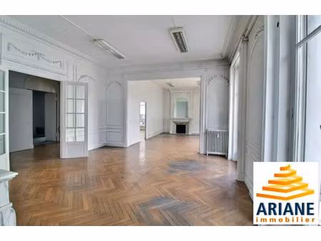 opportunité bureaux à louer paris 8