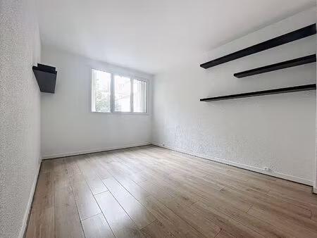 appartement t3 paris 15 à louer